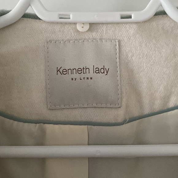 EUC Made in Korea Trench Coat ✨ - Picture 5 of 5